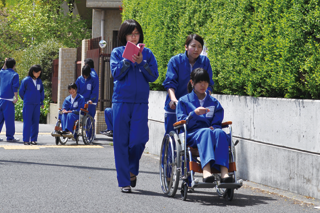 全身性障害者移動支援従業者養成研修修了証